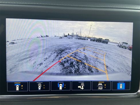 Certified 2021 GMC Yukon Denali w/ Denali Premium Package image 15