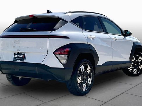Certified 2025 Hyundai Kona SEL AWD/4WD image 13