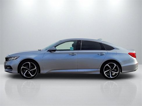 Used 2018 Honda Accord Sport image 7