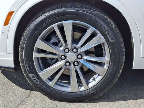 Certified 2025 Cadillac XT6 Premium Luxury w/ Platinum Package image 6