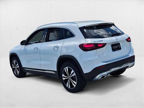 New 2026 Mercedes-Benz GLA 250 GLA 250 image 9