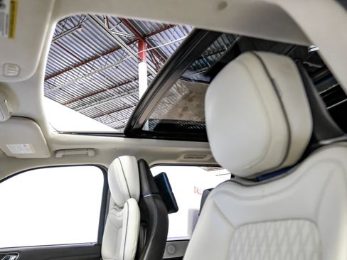 Used 2020 Lincoln Navigator L Black Label AWD/4WD image 23