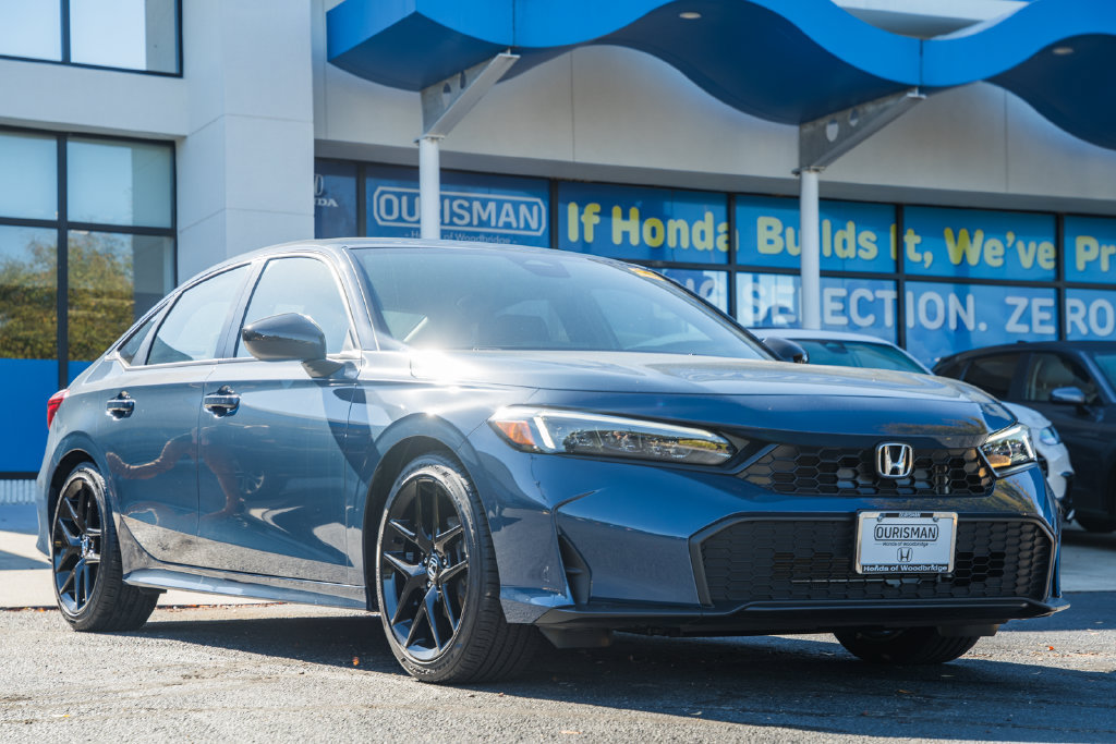Used 2026 Honda Civic Sport image 1