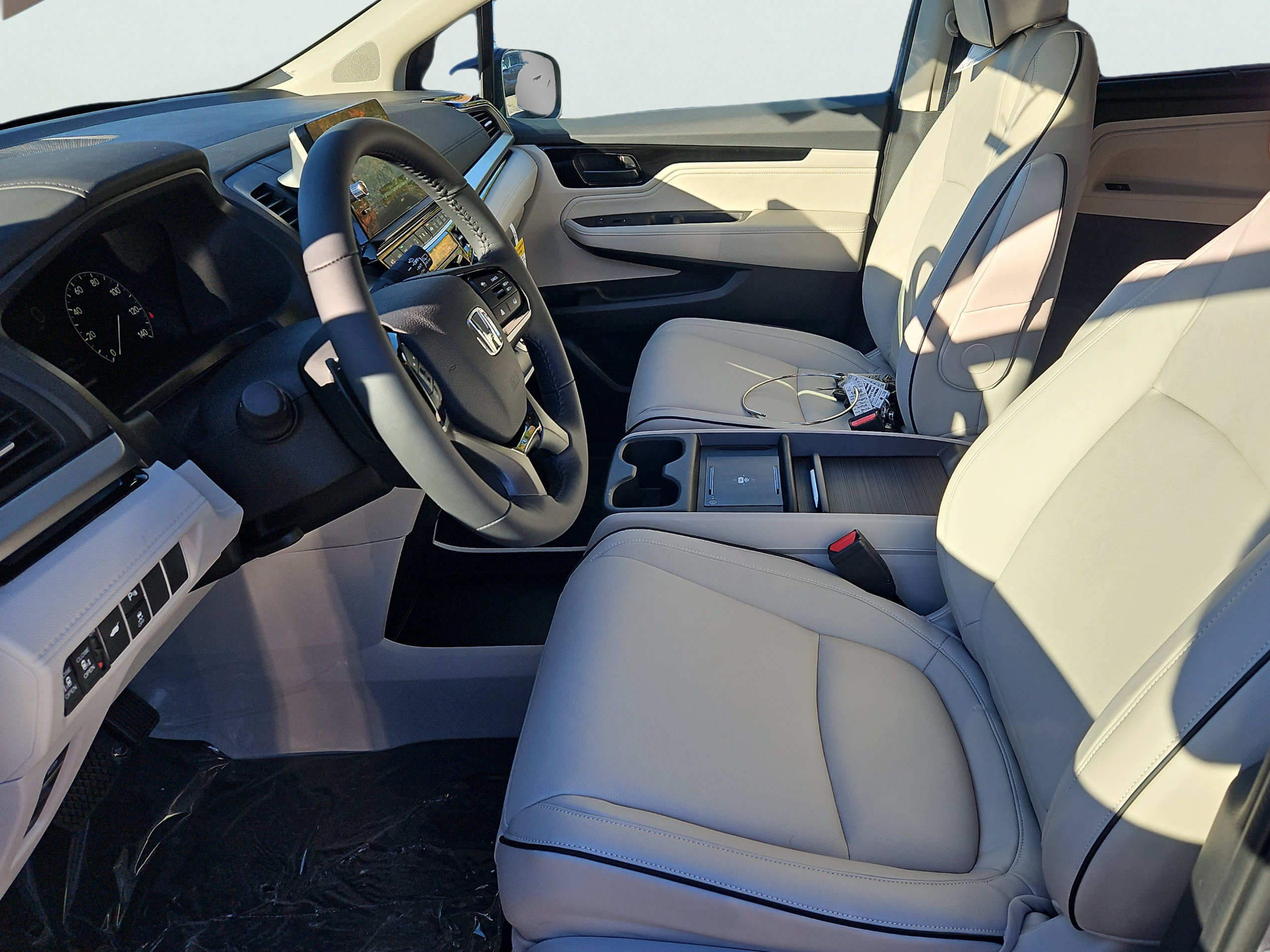 New 2027 Honda Odyssey Touring image 22