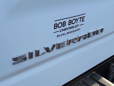 Used 2023 Chevrolet Silverado 1500 Custom Trail Boss image 29