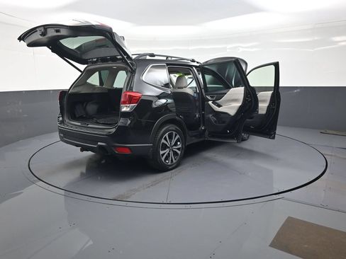 Used 2021 Subaru Forester Limited AWD/4WD image 3