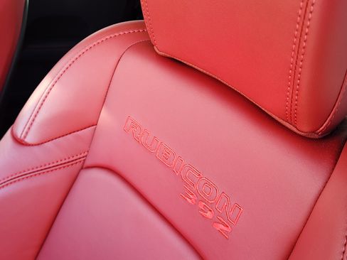 Used 2024 Jeep Wrangler Rubicon 392 image 17