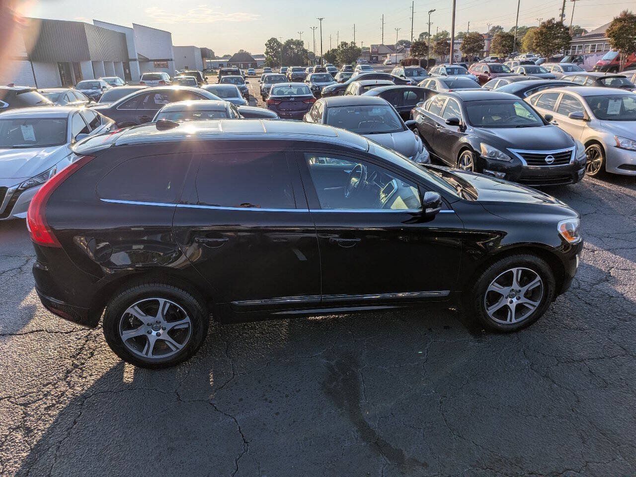 Used 2014 Volvo XC60 T6 AWD/4WD image 12