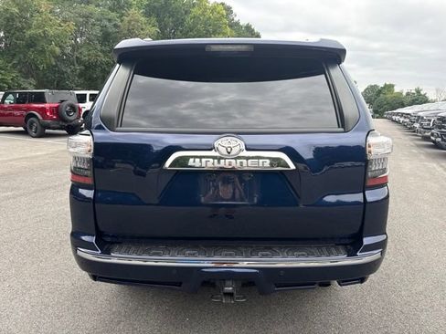 Used 2022 Toyota 4Runner Limited AWD/4WD image 4