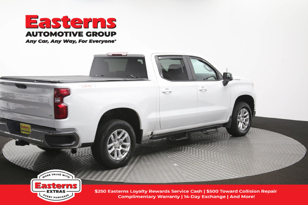 Used 2023 Chevrolet Silverado 1500 LT AWD/4WD image 43