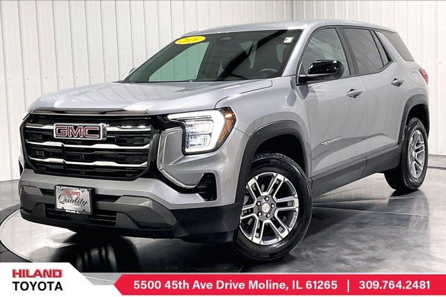 Used 2026 GMC Terrain Elevation AWD/4WD image 1