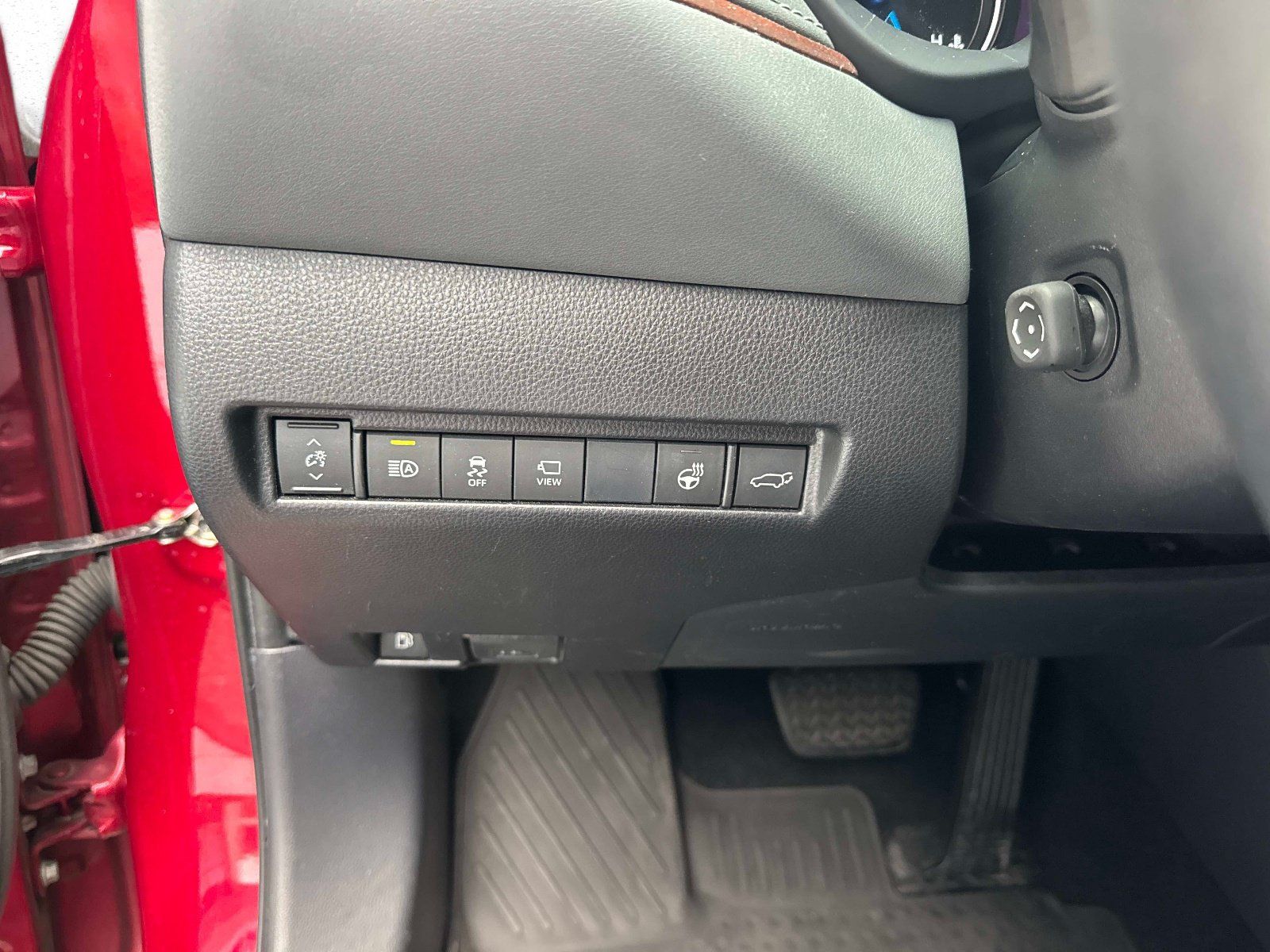 Used 2021 Toyota Venza Limited AWD/4WD image 32