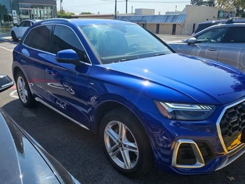 Used 2021 Audi Q5 e Prestige w/ Prestige Package AWD/4WD image 1