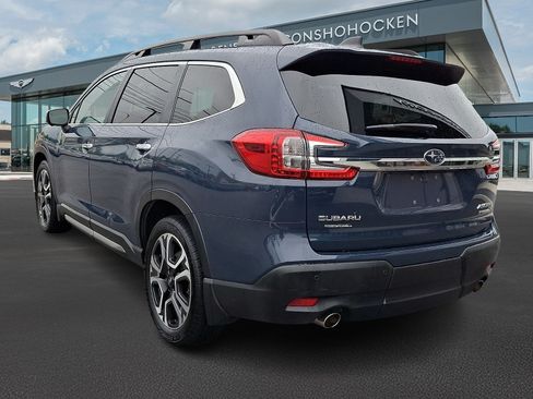 Used 2023 Subaru Ascent Touring AWD/4WD image 4