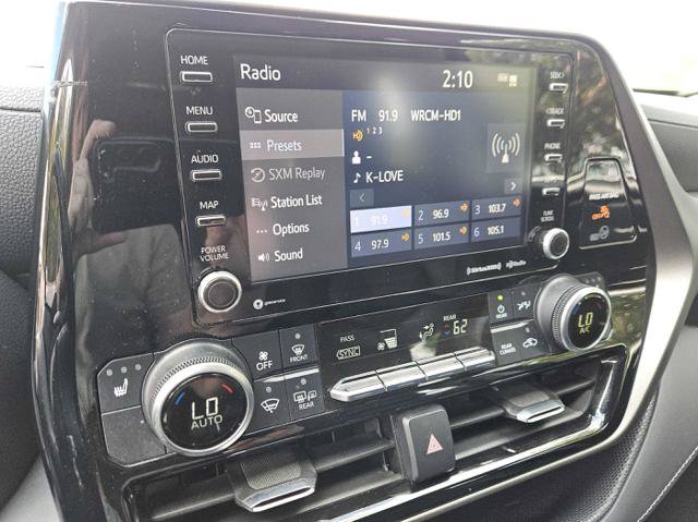 Used 2020 Toyota Highlander XLE FWD image 17