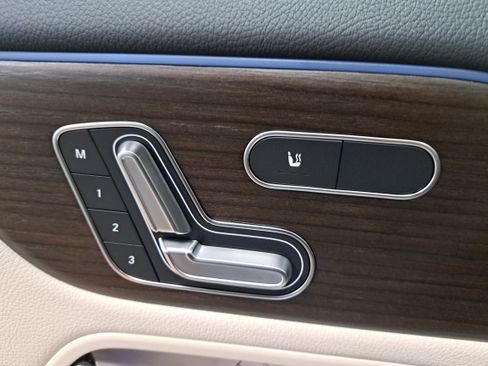 New 2026 Mercedes-Benz GLA 250 4MATIC image 30