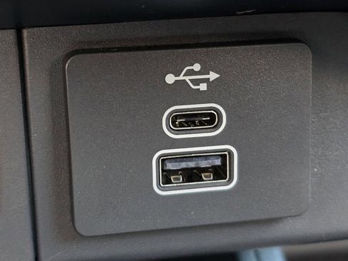 New 2025 Ford Maverick Lariat image 8