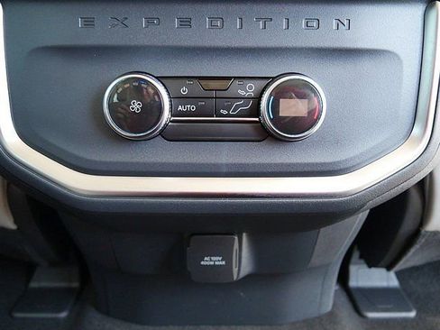 New 2026 Ford Expedition Max Active AWD/4WD image 32