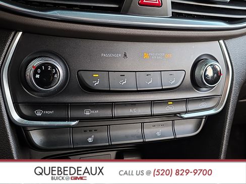 Used 2020 Hyundai Santa Fe SEL image 19