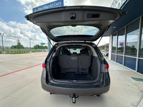 Used 2016 Honda Odyssey EX-L image 9