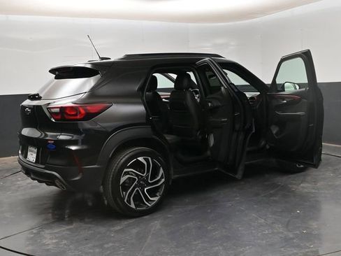 Used 2024 Chevrolet TrailBlazer RS image 31