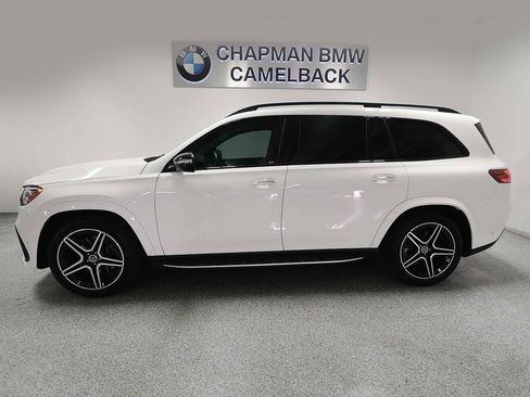 Used 2024 Mercedes-Benz GLS 450 4MATIC image 3