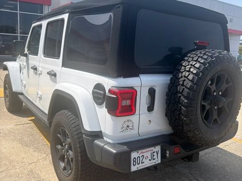 Used 2019 Jeep Wrangler Unlimited Sahara w/ Quick Order Package 24M Moab AWD/4WD image 7