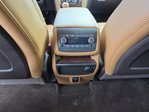 Certified 2016 Buick Enclave Premium w/ Enclave Tuscan Edition FWD image 13