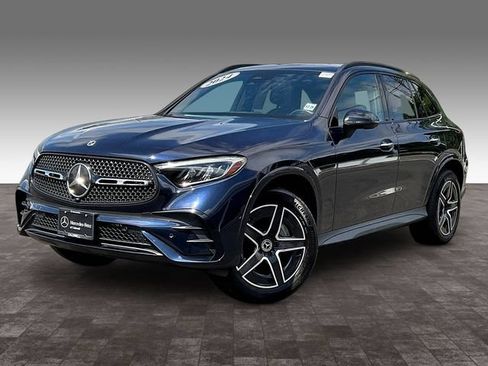 Certified 2024 Mercedes-Benz GLC 300 4MATIC image 3