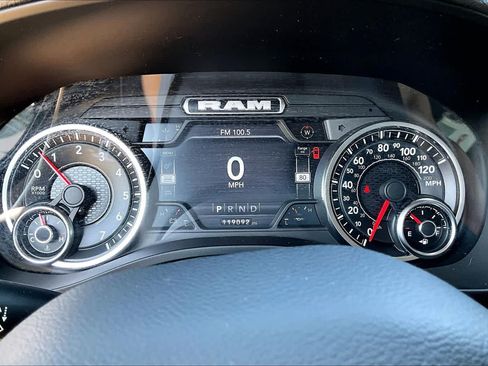 Used 2022 RAM 1500 Laramie AWD/4WD image 24