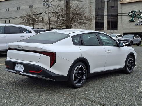 New 2026 Kia K4 GT-Line Turbo FWD image 4