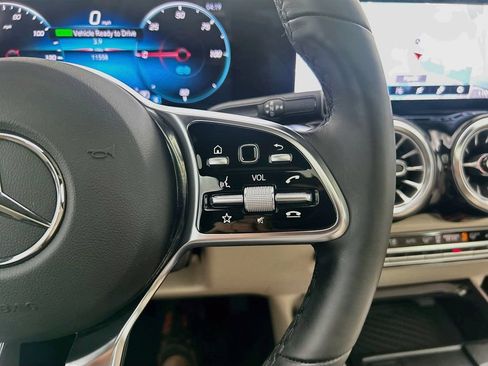 Certified 2023 Mercedes-Benz EQB 300 4MATIC image 12