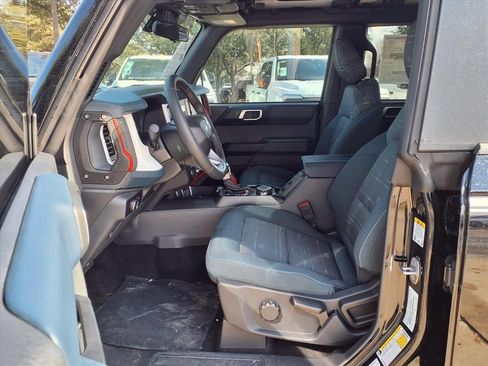 New 2025 Ford Bronco Heritage Edition image 19