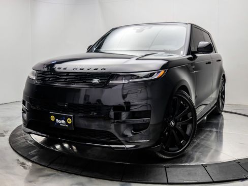 Used 2024 Land Rover Range Rover Sport Dynamic SE AWD/4WD image 4