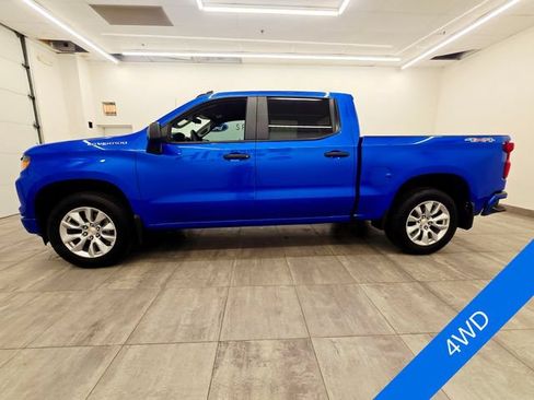 Used 2025 Chevrolet Silverado 1500 Custom AWD/4WD image 2