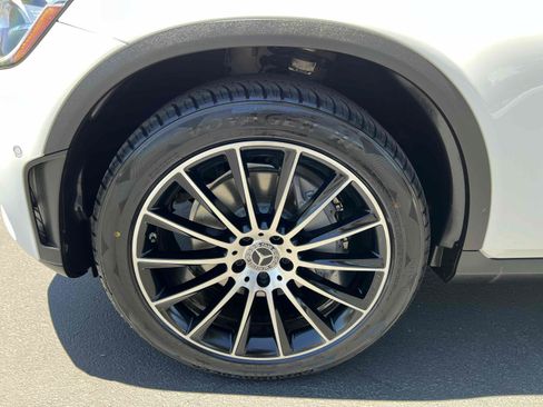 Used 2021 Mercedes-Benz GLC 300 image 66