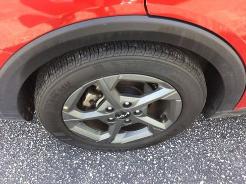 Used 2025 Kia K4 FWD image 14