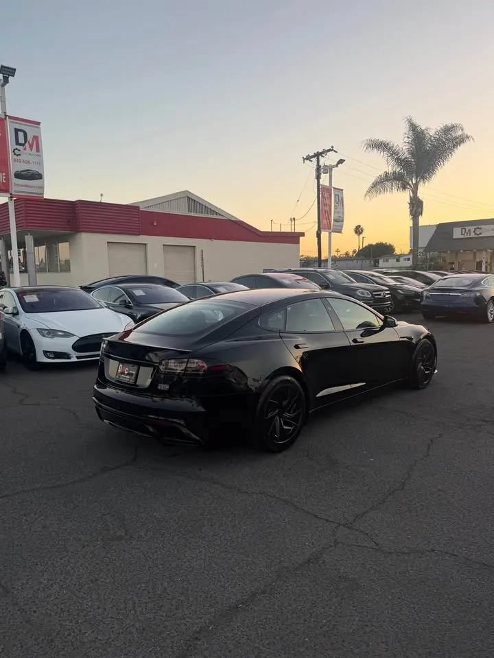 Used 2026 Tesla Model S Plaid AWD/4WD image 4