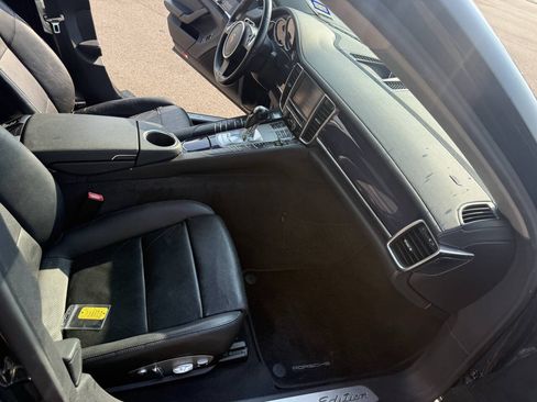 Used 2013 Porsche Panamera image 20