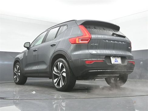 New 2026 Volvo XC40 B5 Ultra w/ Climate Package image 42