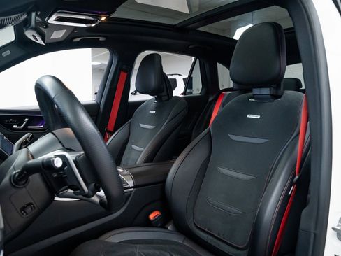 Used 2024 Mercedes-Benz GLC 43 AMG 4MATIC image 17