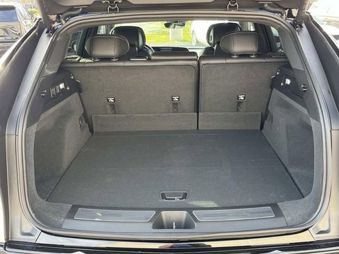 New 2026 Cadillac Lyriq Premium Sport image 11