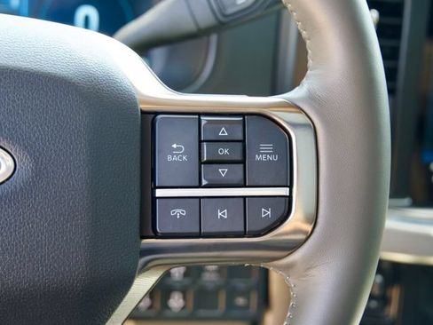 Used 2026 Ford F450 Platinum w/ Platinum Plus Package AWD/4WD image 39