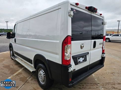 Used 2025 RAM ProMaster 2500 w/ U-Haul Equipment Group FWD image 5