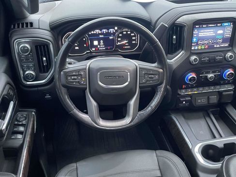 Used 2020 GMC Sierra 2500 Denali w/ Denali Ultimate Package image 11