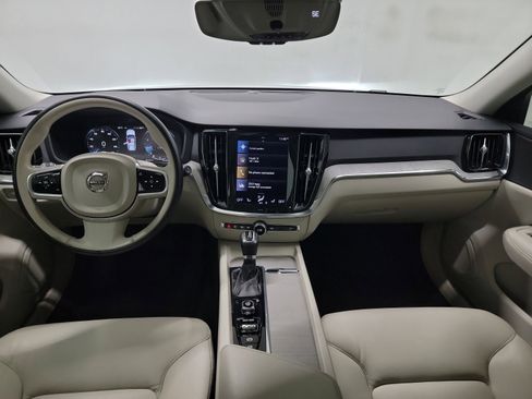 Used 2021 Volvo V60 T5 Cross Country AWD/4WD image 15