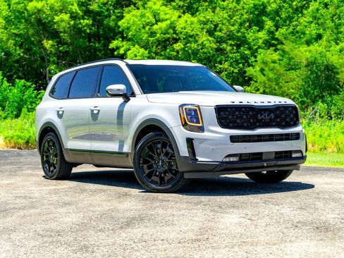 Used 2022 Kia Telluride SX w/ SX Prestige Package AWD/4WD image 1