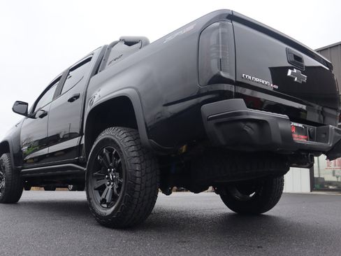 Used 2018 Chevrolet Colorado ZR2 w/ ZR2 Midnight Special Edition image 20