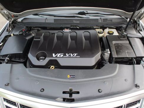 Used 2014 Cadillac XTS Luxury image 35