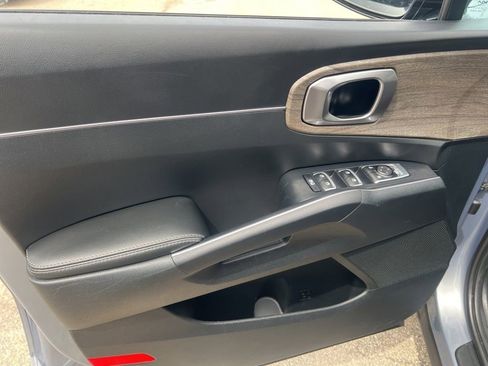 Certified 2023 Kia Sorento X-Line EX AWD/4WD image 7
